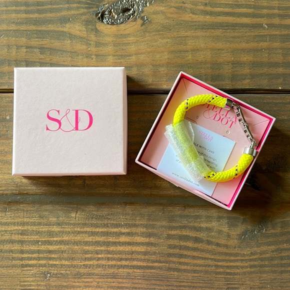 Stella & Dot Know the Ropes Bracelet Citron